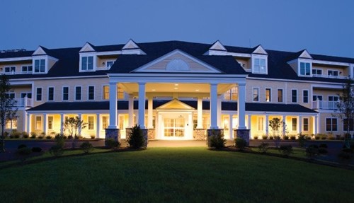 Benchmark Senior Living At The Commons