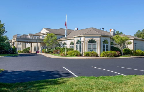 Benchmark Senior Living at Plymouth Crossings
