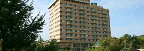 Brentmoor Retirement Community