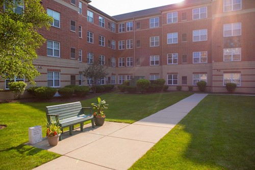 Oakhaven Assisted Living at Smith Village