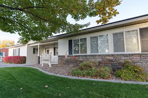 Ashley Manor - Hawthorne