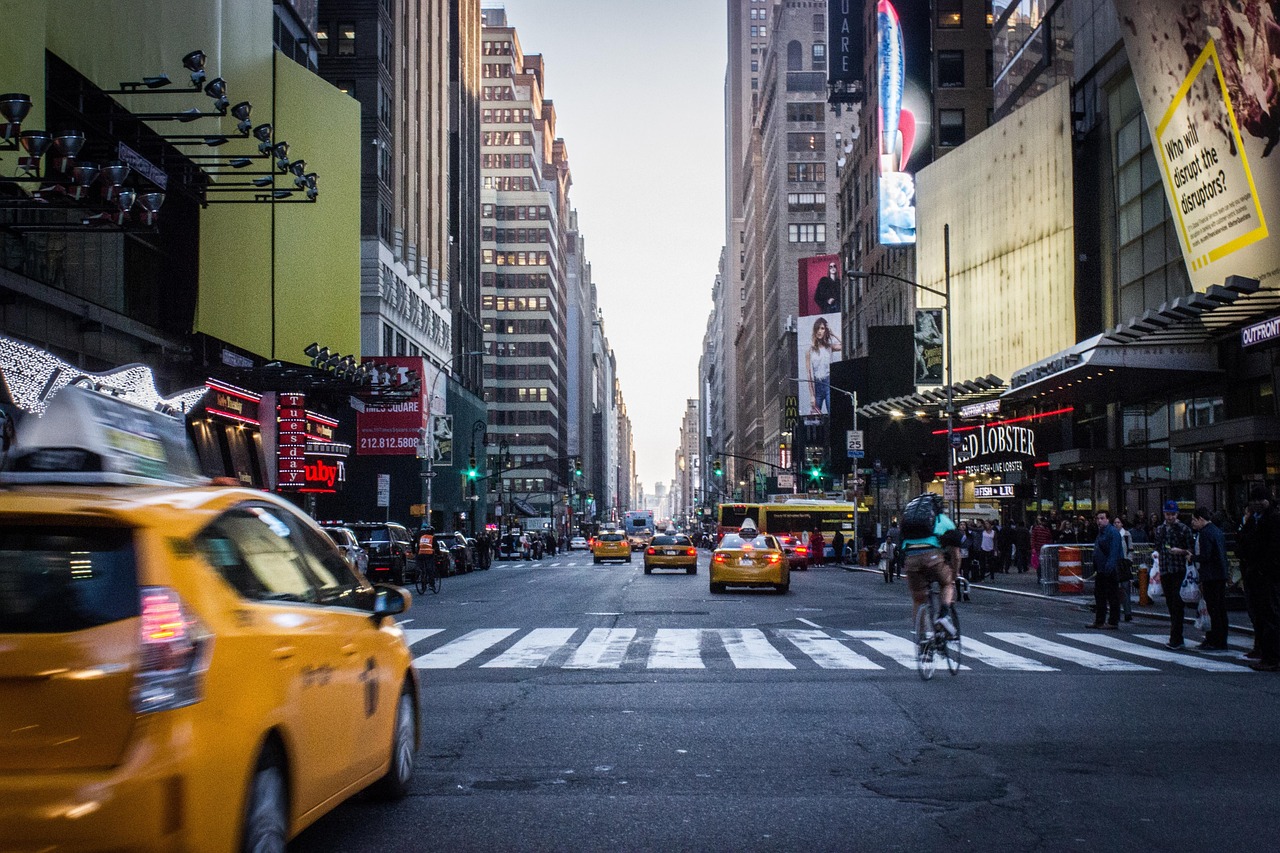 Senior Care Services in Manhattan: In Home Care, Costs, and Caregivers Near You